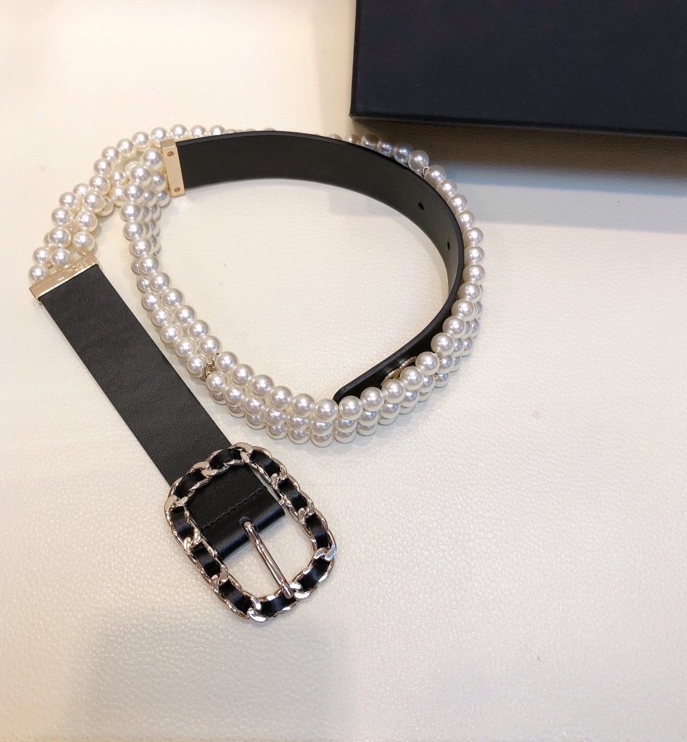 1:1 Replica Chanel Belt In Black Imitation Pearls With Gold-Toned Square Metal and Strass Women Belt