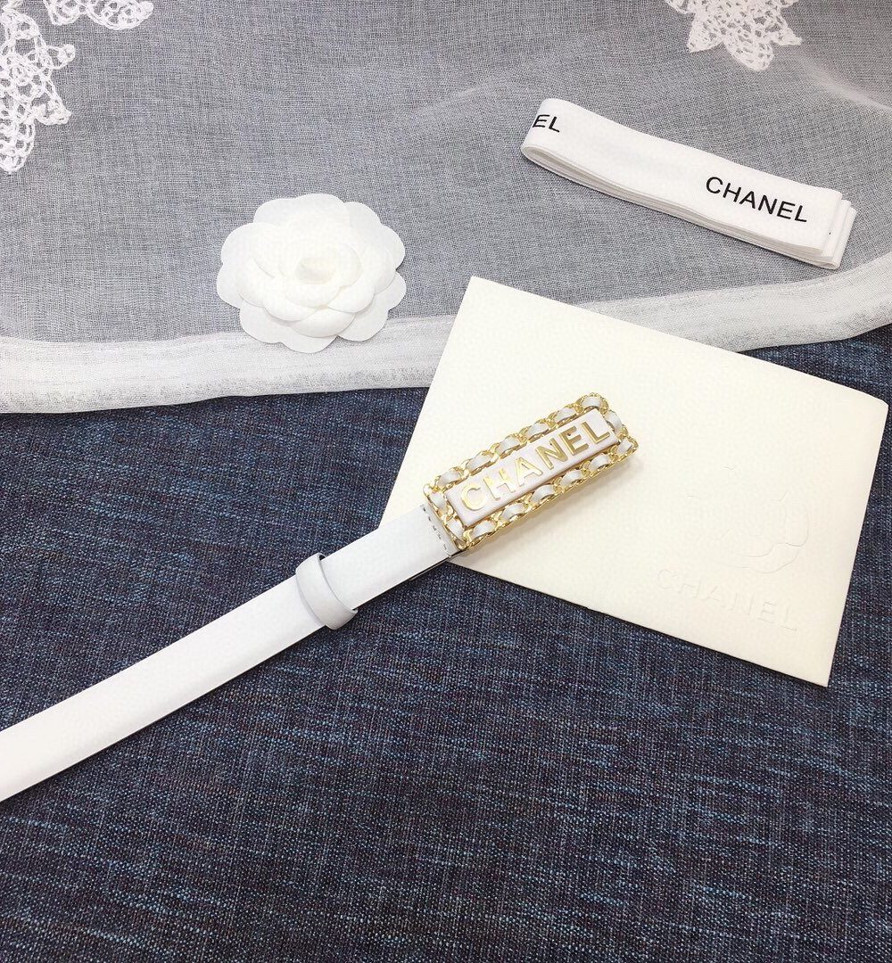 1:1 Replica Chanel Belt With Chanel Signature White with Gold-Toned Metal Hardware Women Belt
