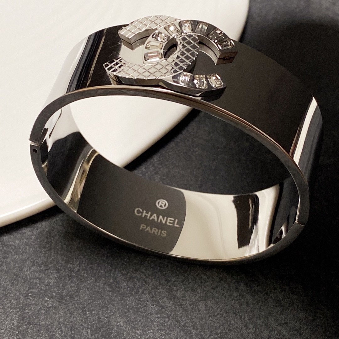 Chanel Bracelet - Image 6