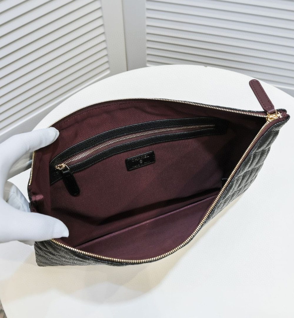 1:1 Replica Chanel CO-CO Classic Pouch 27cm/10.6in Gold Toned Hardware For Women Black A82545 Y04059 C3906