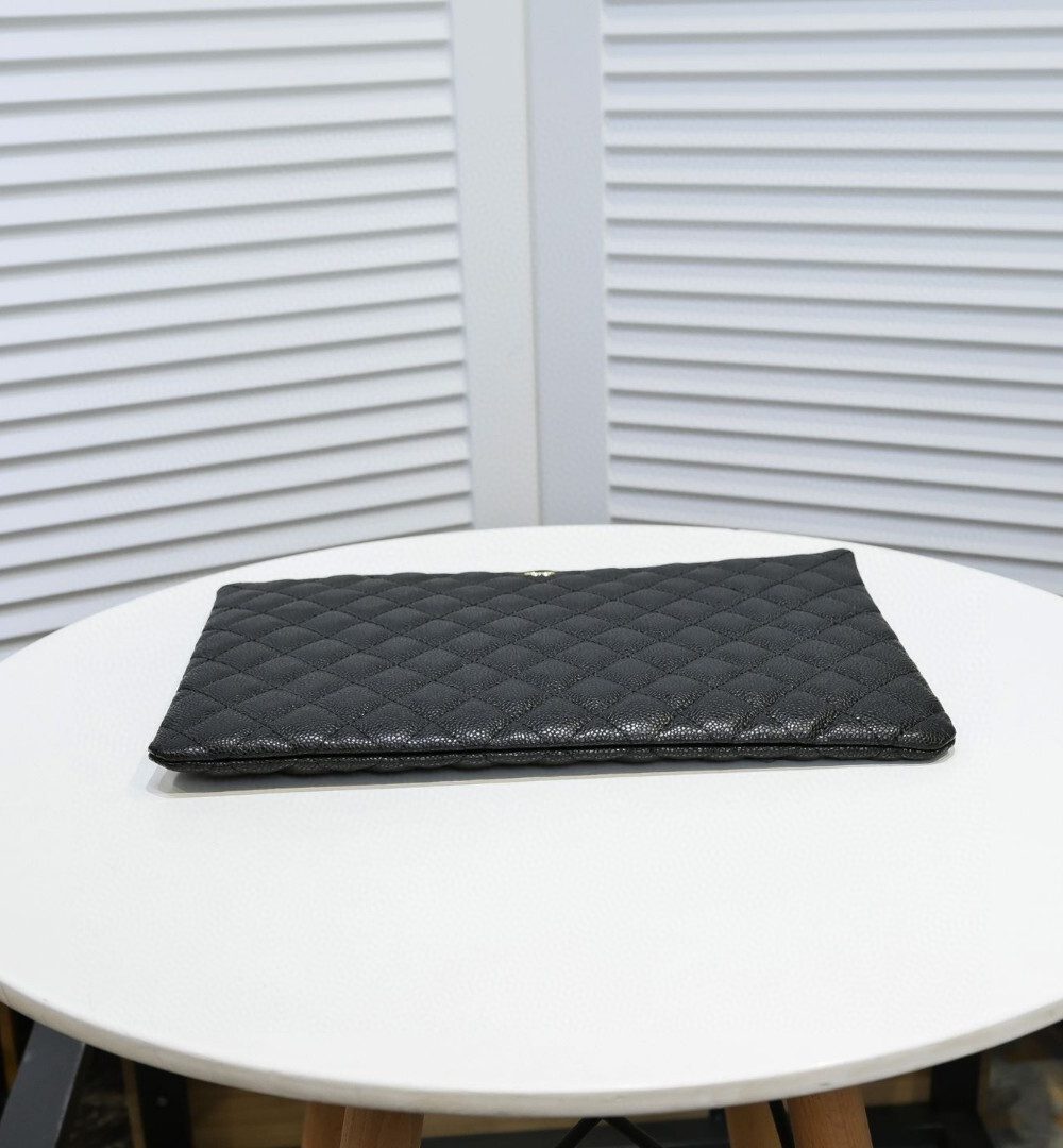 1:1 Replica Chanel CO-CO Classic Pouch 27cm/10.6in Gold Toned Hardware For Women Black A82545 Y04059 C3906