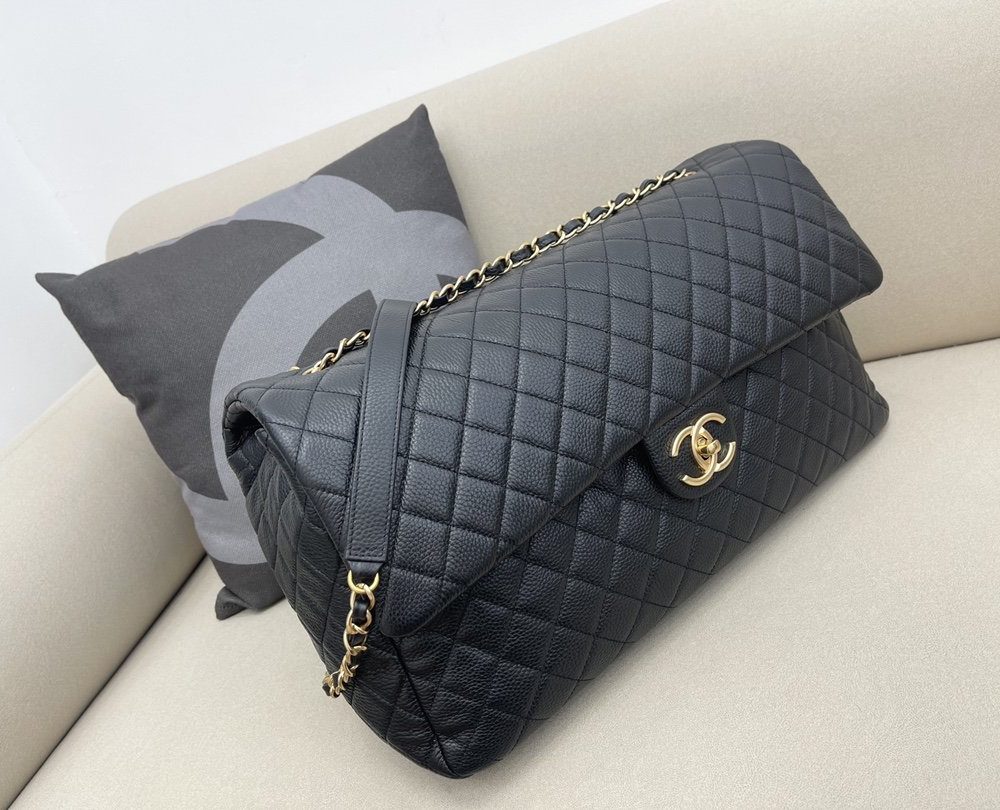 [REP 1:1] Chanel CoCo Luggage Gold Toned Hardware 46cm Black For Women