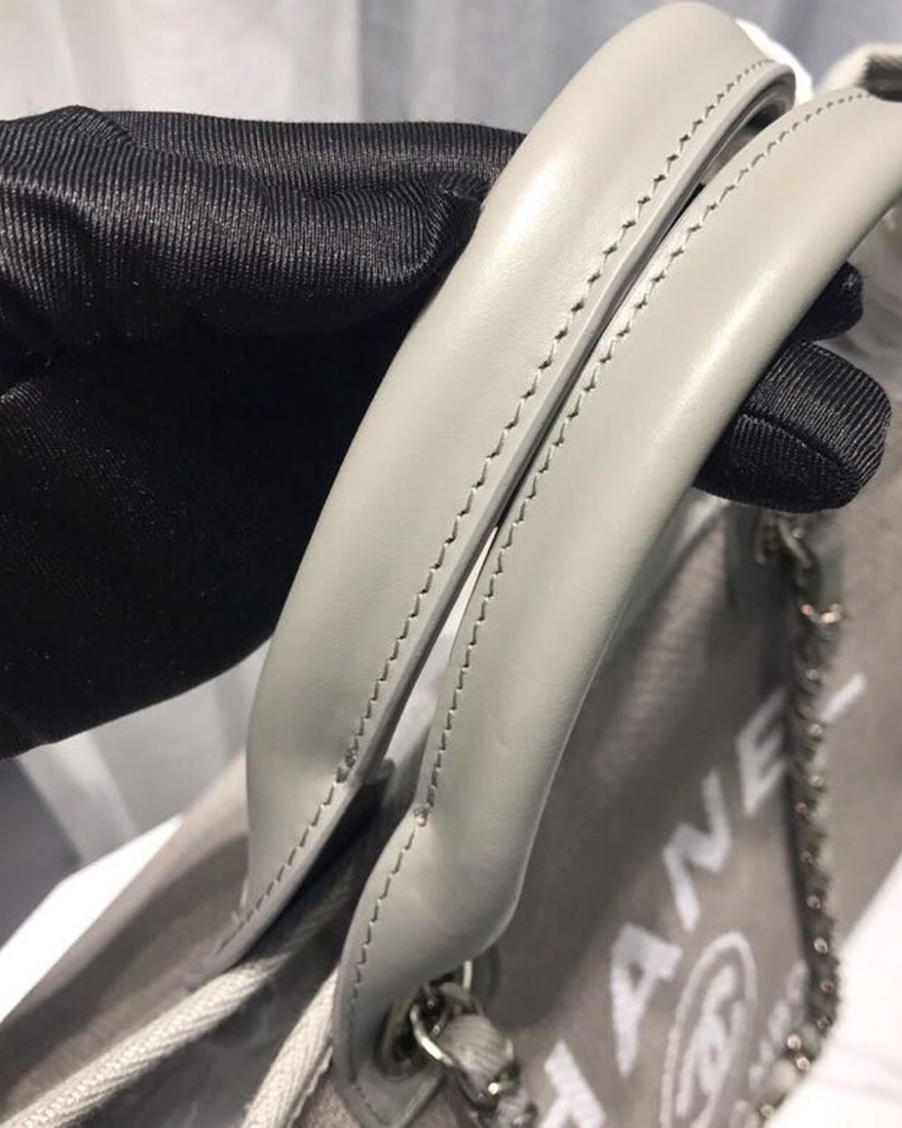 [REP 1:1] Chanel Deauville Tote Tweed Canvas Bag Fall/Winter Collection, Light Grey/White For Women 15in/38cm