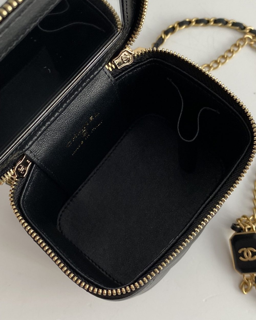 [REP 1:1] Chanel Small Vanity With Chain Black For Women, Women's Bags 4.3in/11cm