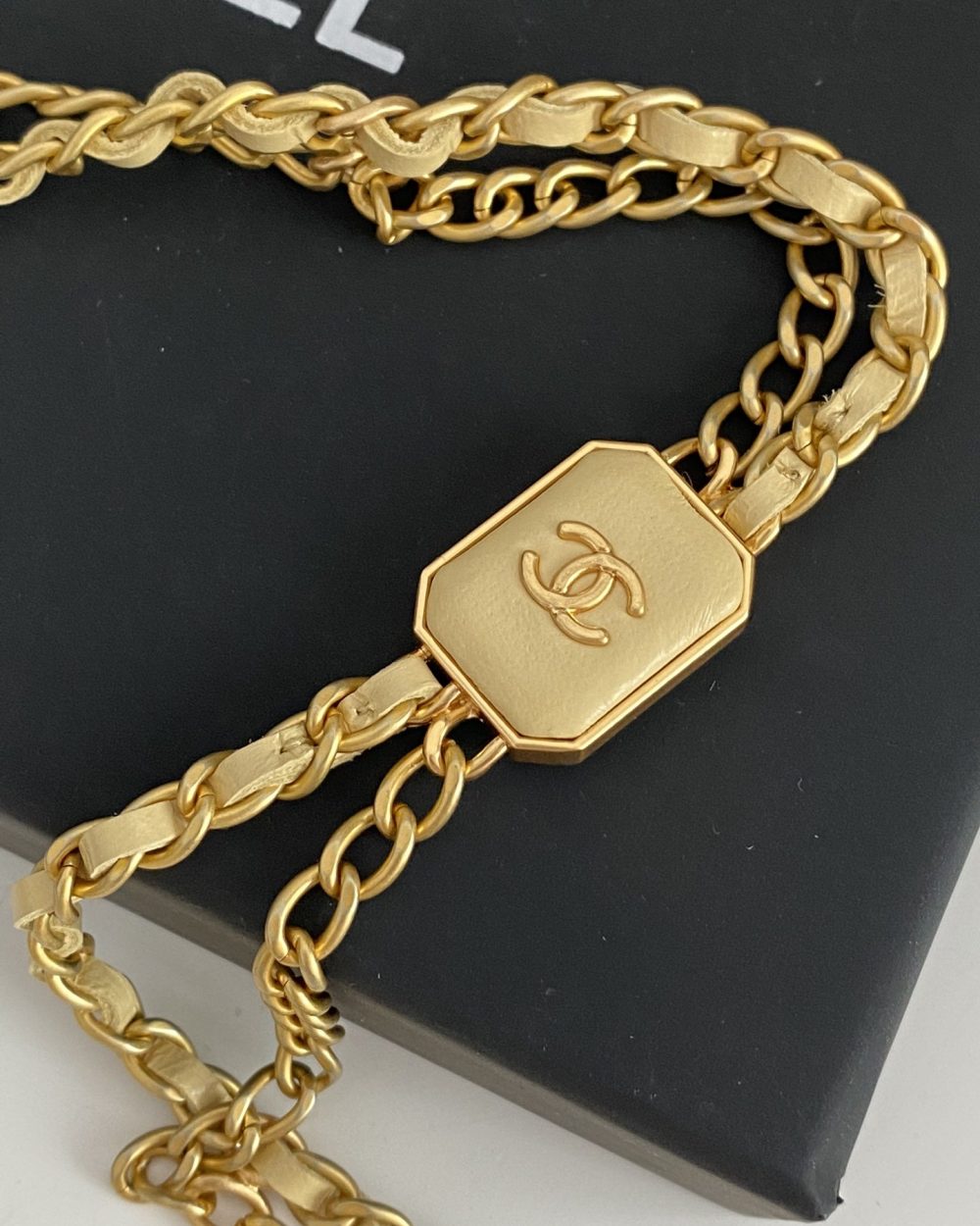 [REP 1:1] Chanel Small Vanity With Chain Yellow For Women, Women's Bags 4.3in/11cm