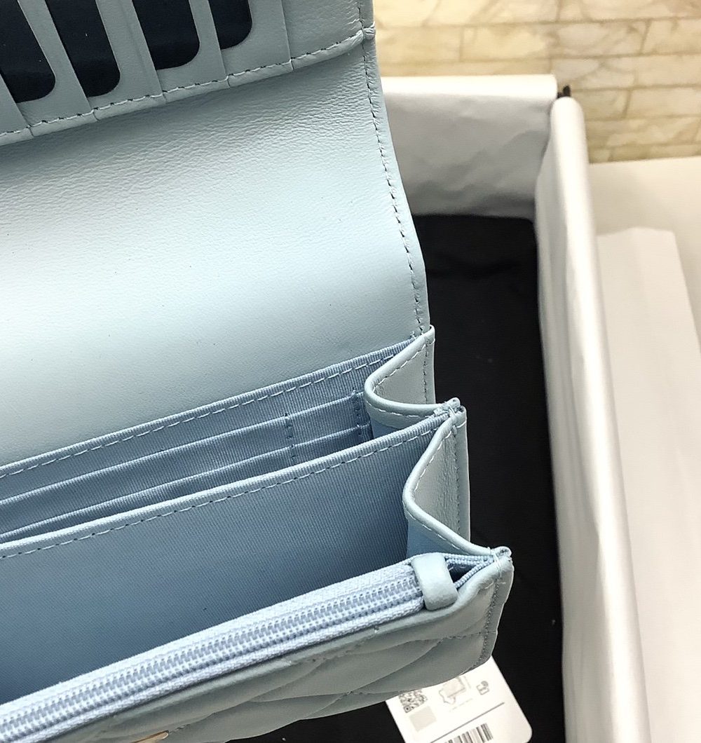 [REP 1:1] Chanel Spring And Summer 22C Turquoise For Women, Women's Bags 6.1in/15.5cm