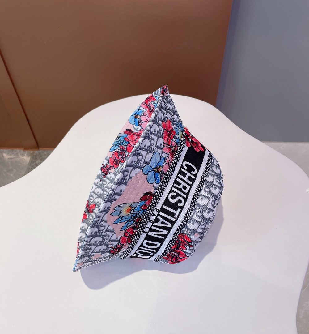 Christian Dior Bucket Hat Pink/White Hat
