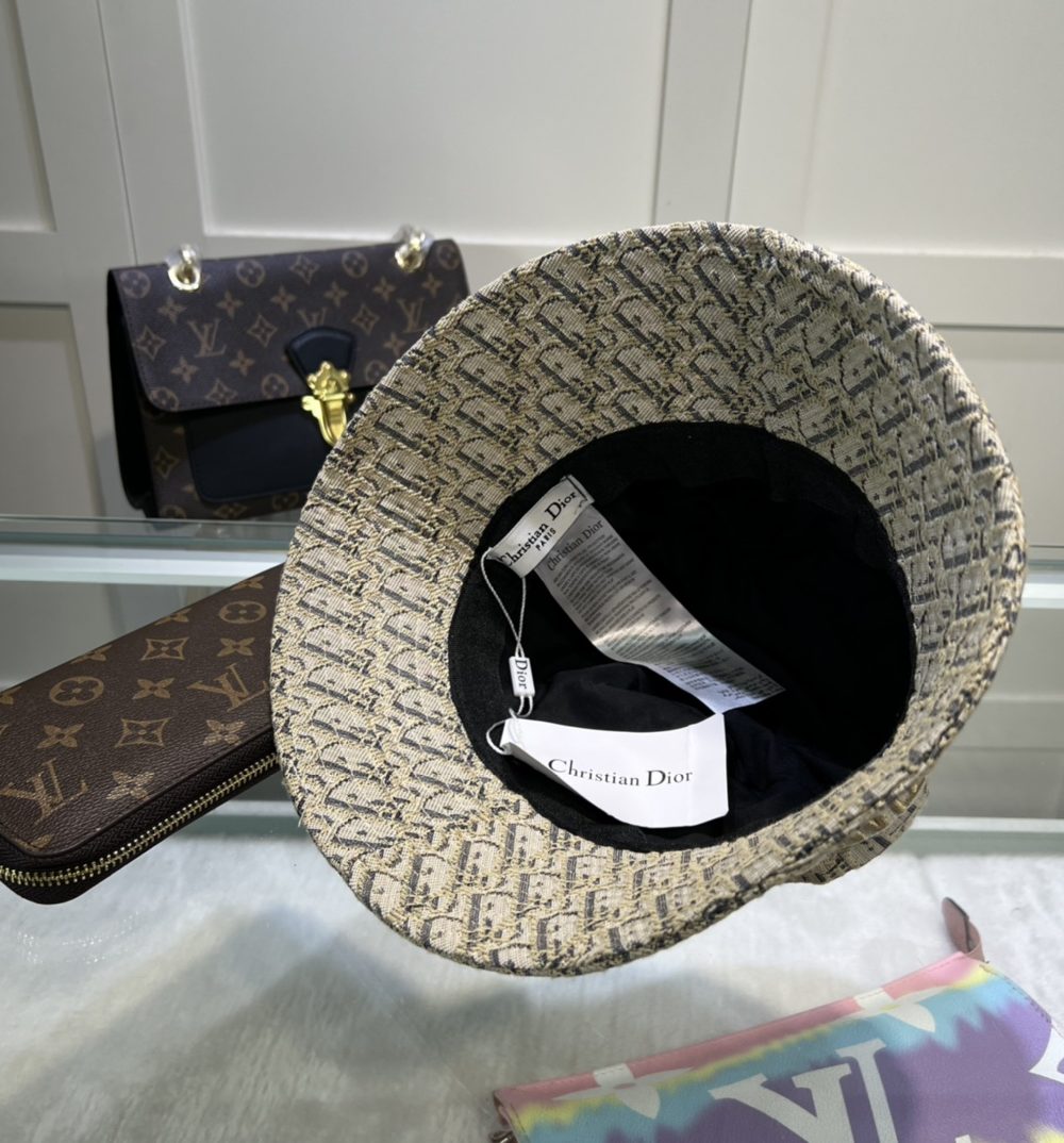 Christian Dior Dioresort Big Brim Hat Beige Hat