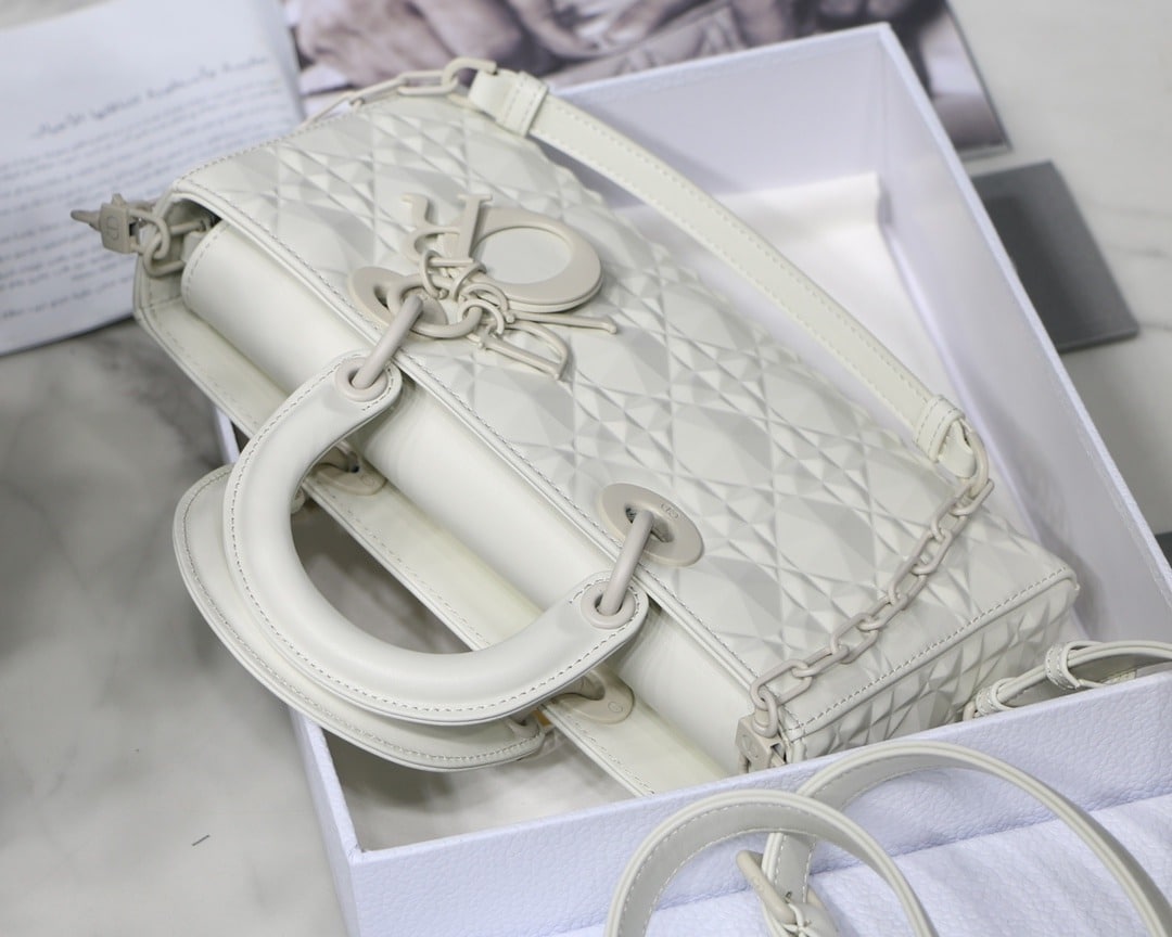 1:1 Replica Christian Dior Lady D-Joy Bag White Macrocannage Technical Fabric, White, For Women Women's Handbags, 26cm CD M0540OTID_M933 - Image 2