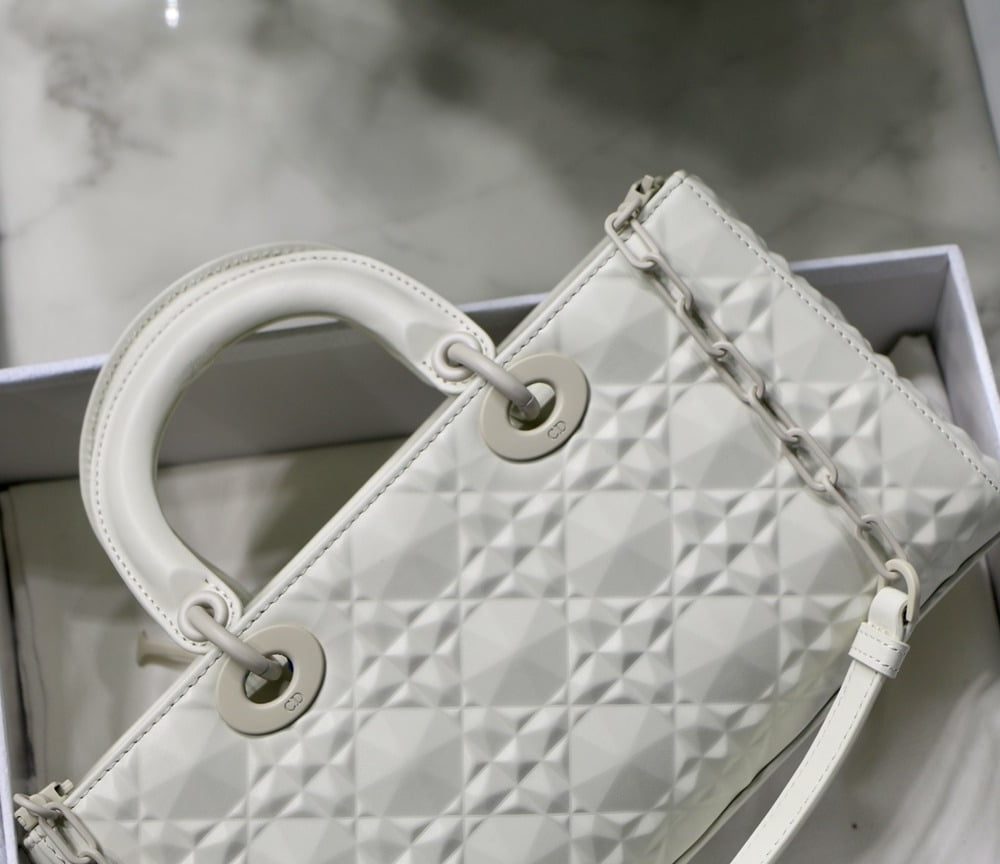 1:1 Replica Christian Dior Lady D-Joy Bag White Macrocannage Technical Fabric, White, For Women Women's Handbags, 26cm CD M0540OTID_M933