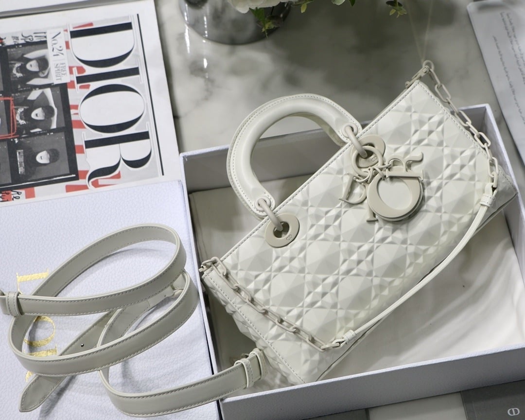 1:1 Replica Christian Dior Lady D-Joy Bag White Macrocannage Technical Fabric, White, For Women Women's Handbags, 26cm CD M0540OTID_M933