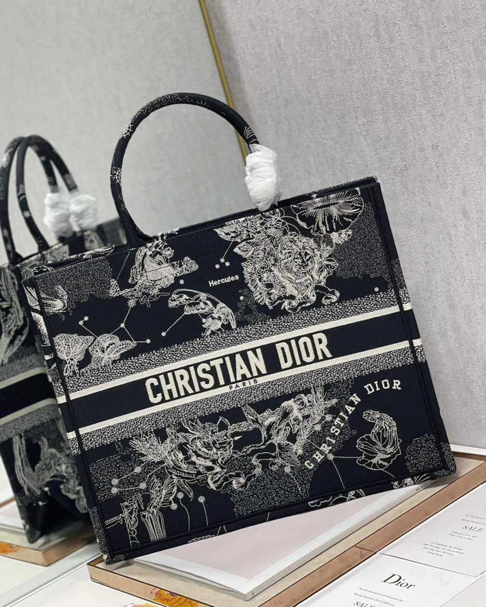 1:1 Replica Christian Dior Large Dior Book Tote Black And White, For Women, Women’s Handbags 16.5in/42cm CD