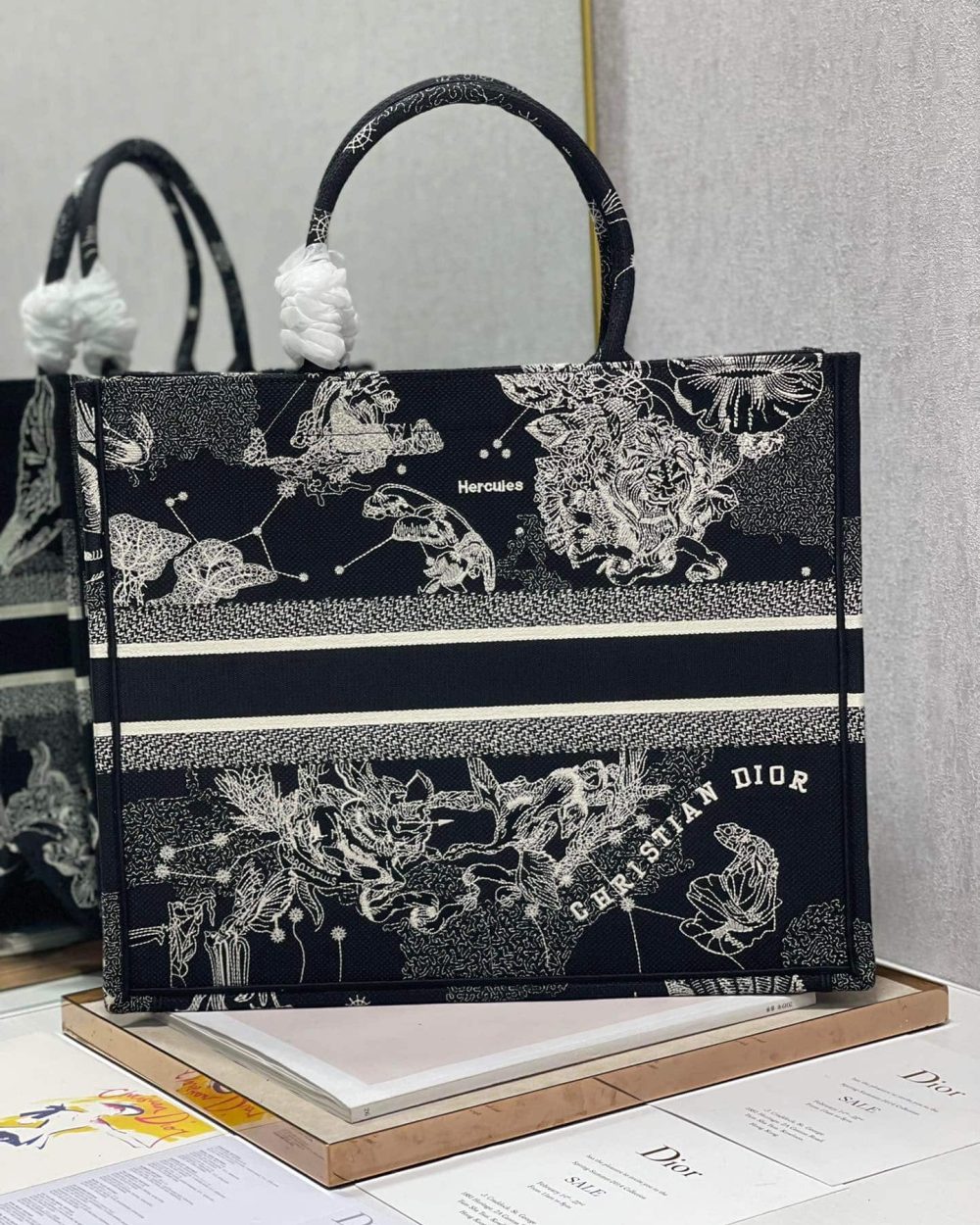 1:1 Replica Christian Dior Large Dior Book Tote Black And White, For Women, Women’s Handbags 16.5in/42cm CD