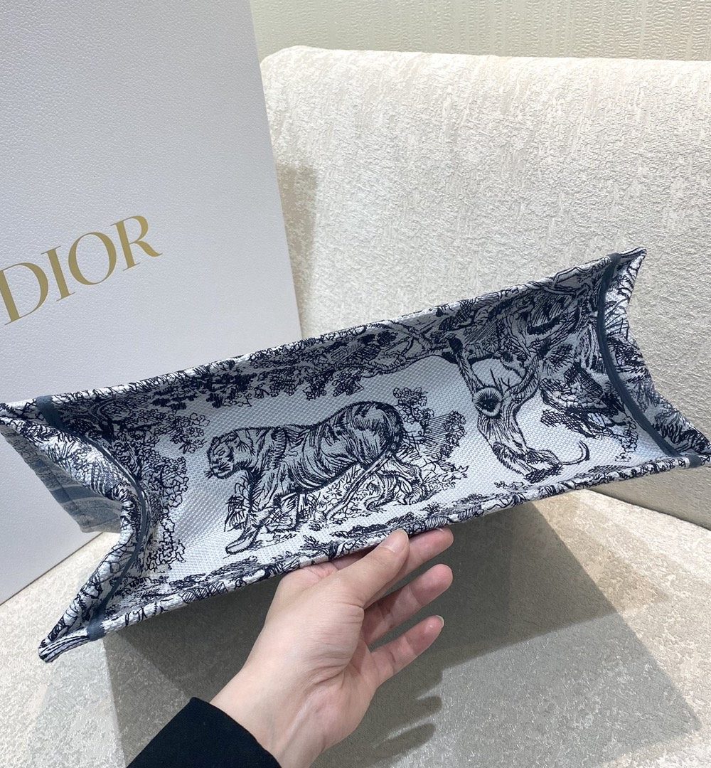 1:1 Replica Christian Dior Large Dior Book Tote Blue and White Cornely Embroidery, Blue, For Women Women’s Handbags, Shoulder Bags, 42cm CD M1286ZRGO_M928