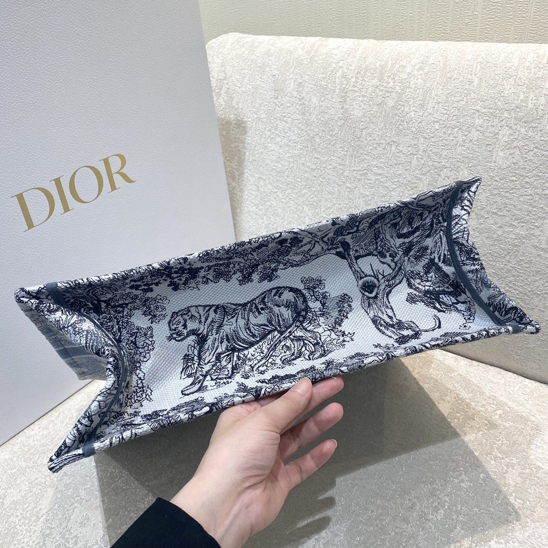 1:1 Replica Christian Dior Large Dior Book Tote Blue and White Cornely Embroidery, Blue, For Women Women’s Handbags, Shoulder Bags, 42cm CD M1286ZRGO_M928 - Image 7