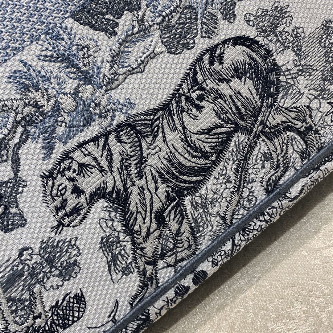 1:1 Replica Christian Dior Large Dior Book Tote Blue and White Cornely Embroidery, Blue, For Women Women’s Handbags, Shoulder Bags, 42cm CD M1286ZRGO_M928 - Image 2