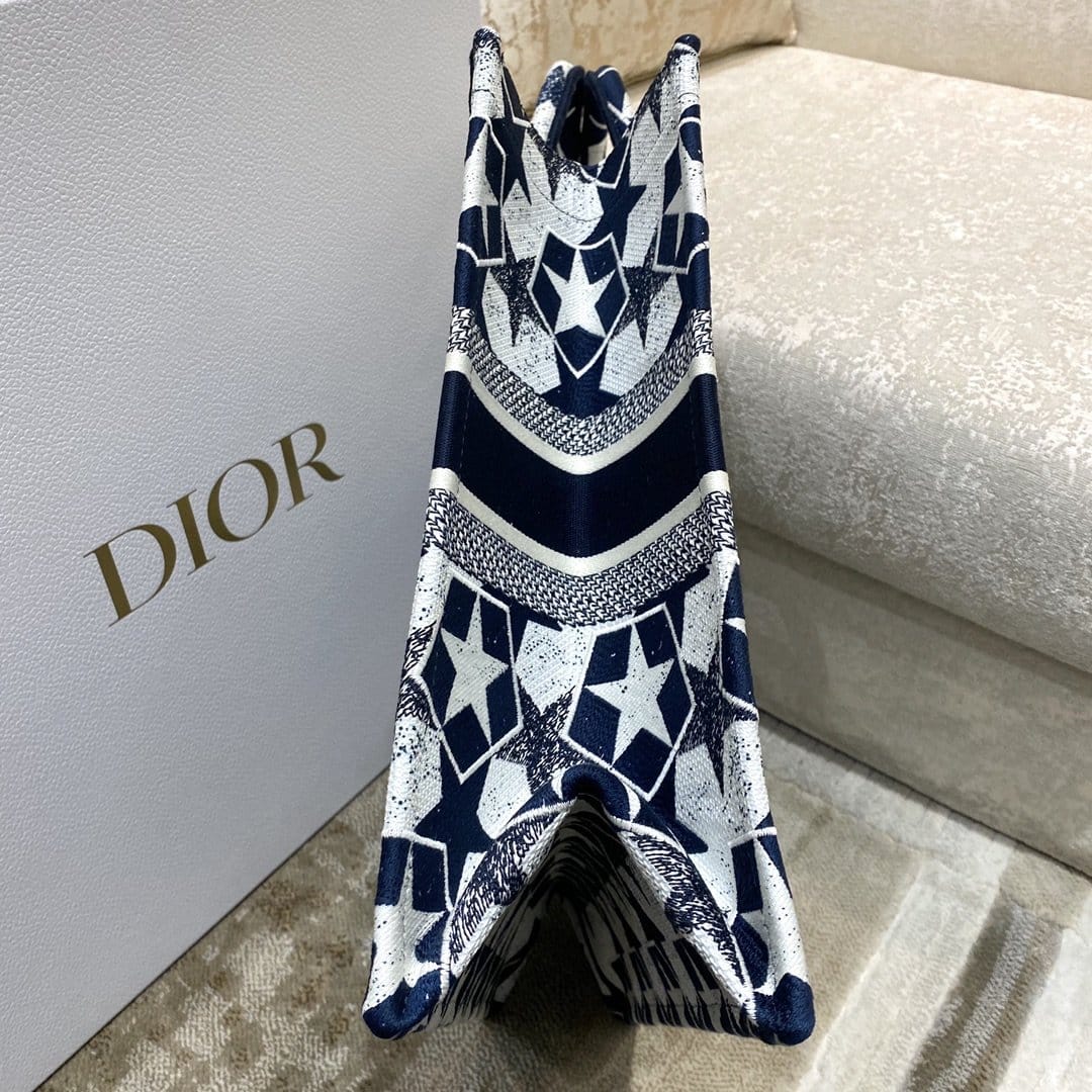 1:1 Replica Christian Dior Large Dior Book Tote Blue and White Dior Étoile Embroidery, Blue/White, For Women Women’s Handbags, 41cm CD M1286ZTQX_M928 - Image 5