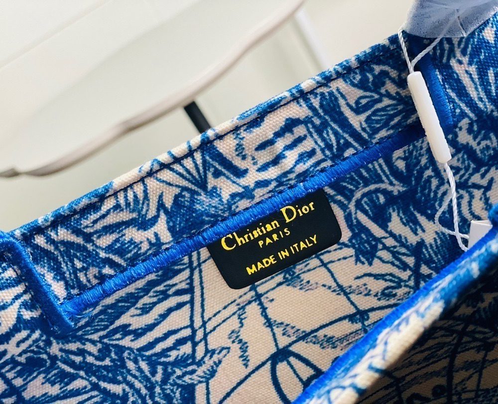 1:1 Replica Christian Dior Large Dior Book Tote Blue For Women 16.5in/42cm CD M1286ZRIW