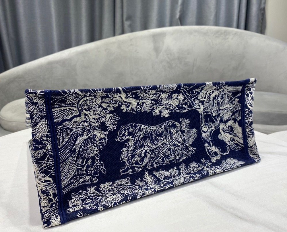 1:1 Replica Christian Dior Large Dior Book Tote Blue Multicolor, For Women, Women’s Handbags 16.5in/42cm CD M1286ZRGO_M928