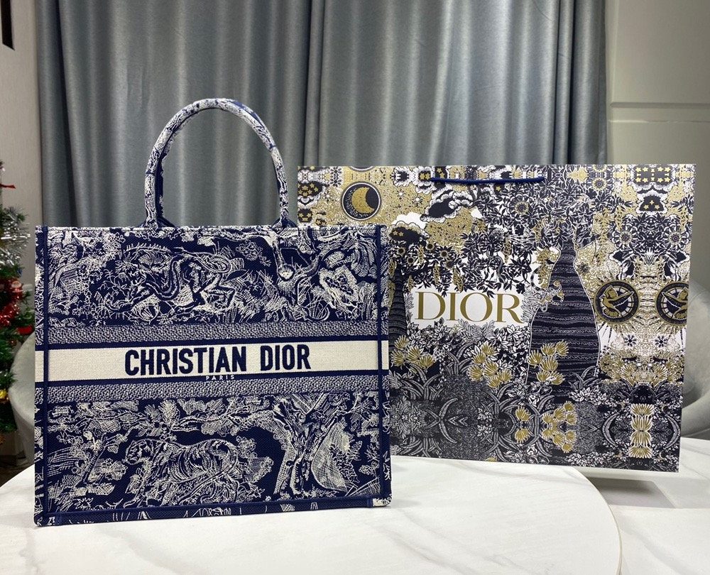 1:1 Replica Christian Dior Large Dior Book Tote Blue Multicolor, For Women, Women’s Handbags 16.5in/42cm CD M1286ZRGO_M928