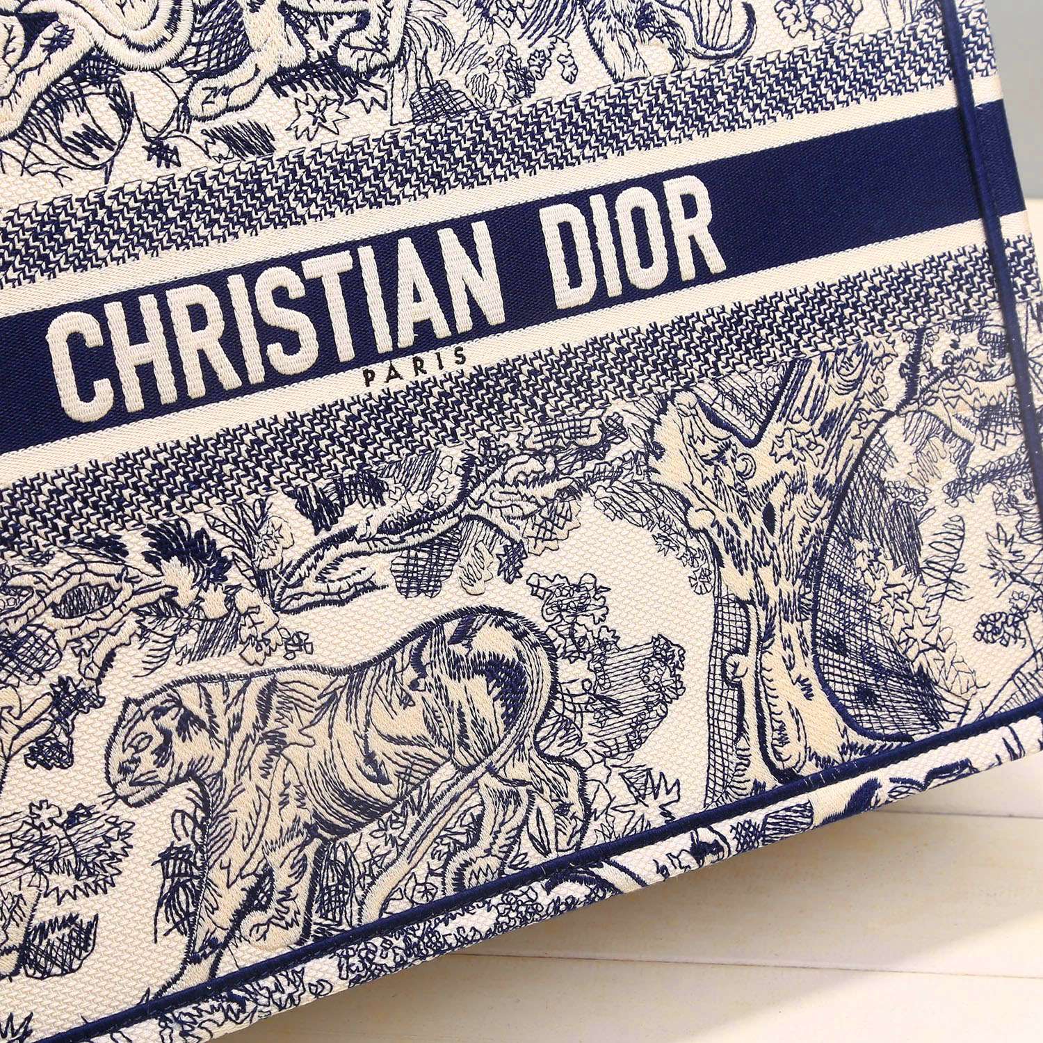 1:1 Replica Christian Dior Large Dior Book Tote For Women 16.5in/42cm CD M1286ZRIW - Image 3