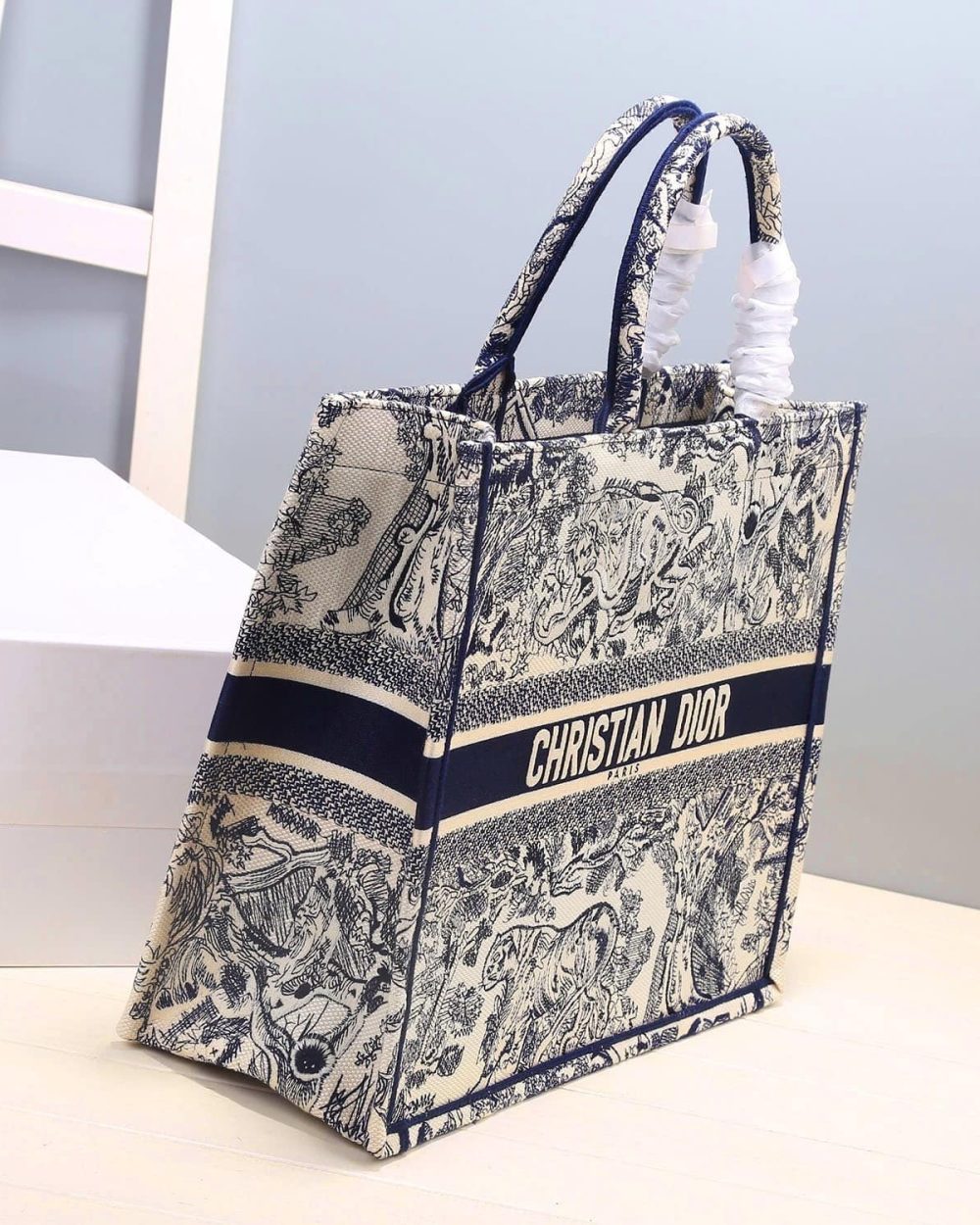 1:1 Replica Christian Dior Large Dior Book Tote For Women 16.5in/42cm CD M1286ZRIW