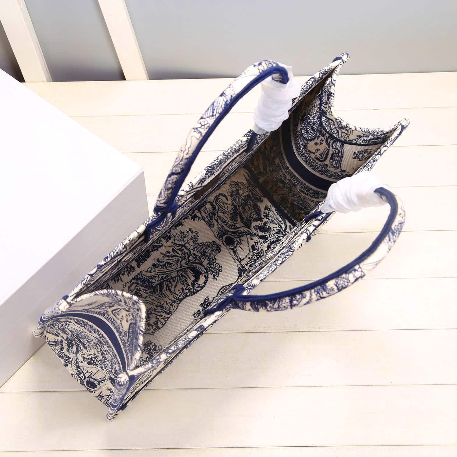 1:1 Replica Christian Dior Large Dior Book Tote For Women 16.5in/42cm CD M1286ZRIW - Image 9