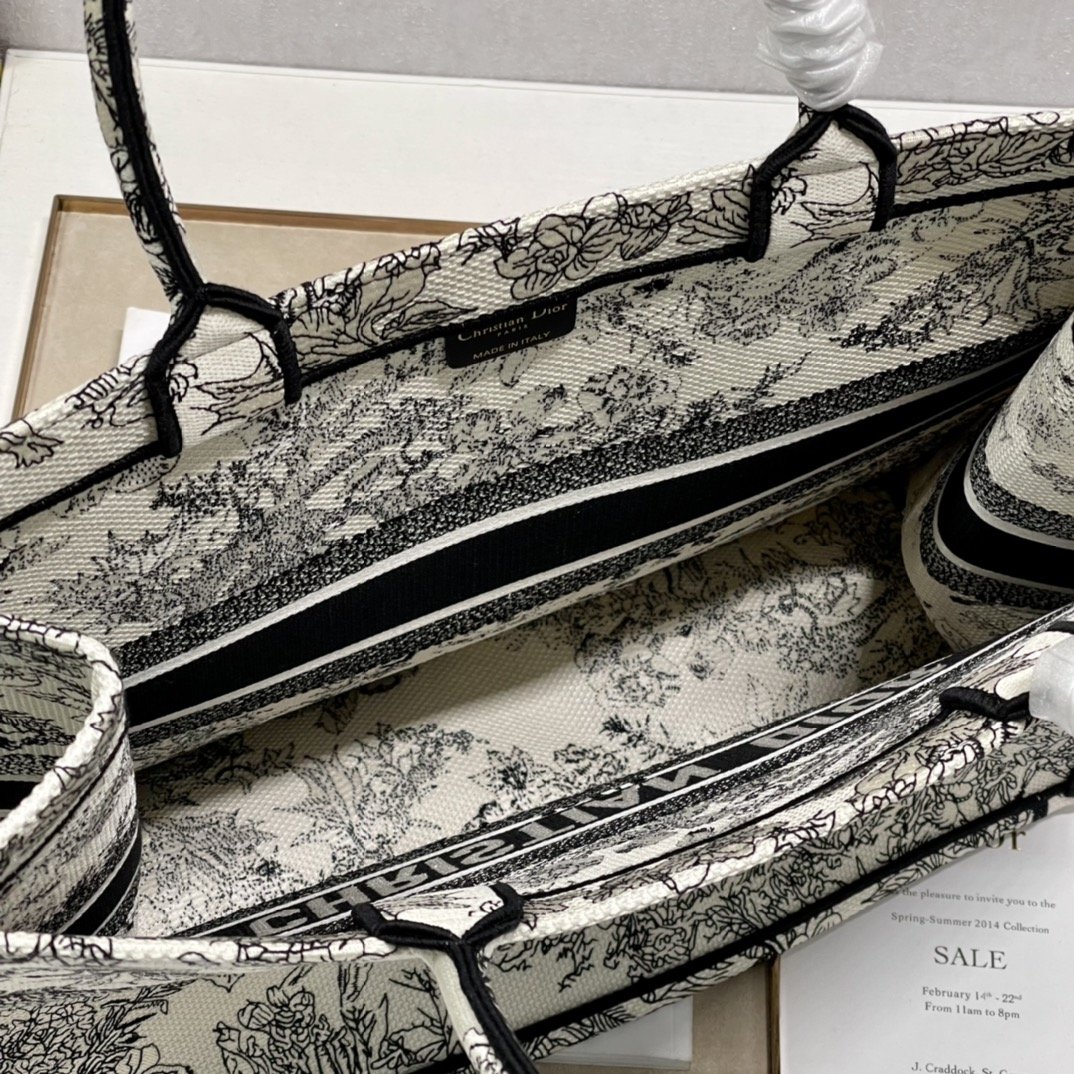 1:1 Replica Christian Dior Large Dior Book Tote Toile de Jouy Flowers Embroidery, Black/Beige, For Women Women’s Handbags, Shoulder Bags, 42cm CD M1286ZTQW_M808 - Image 5