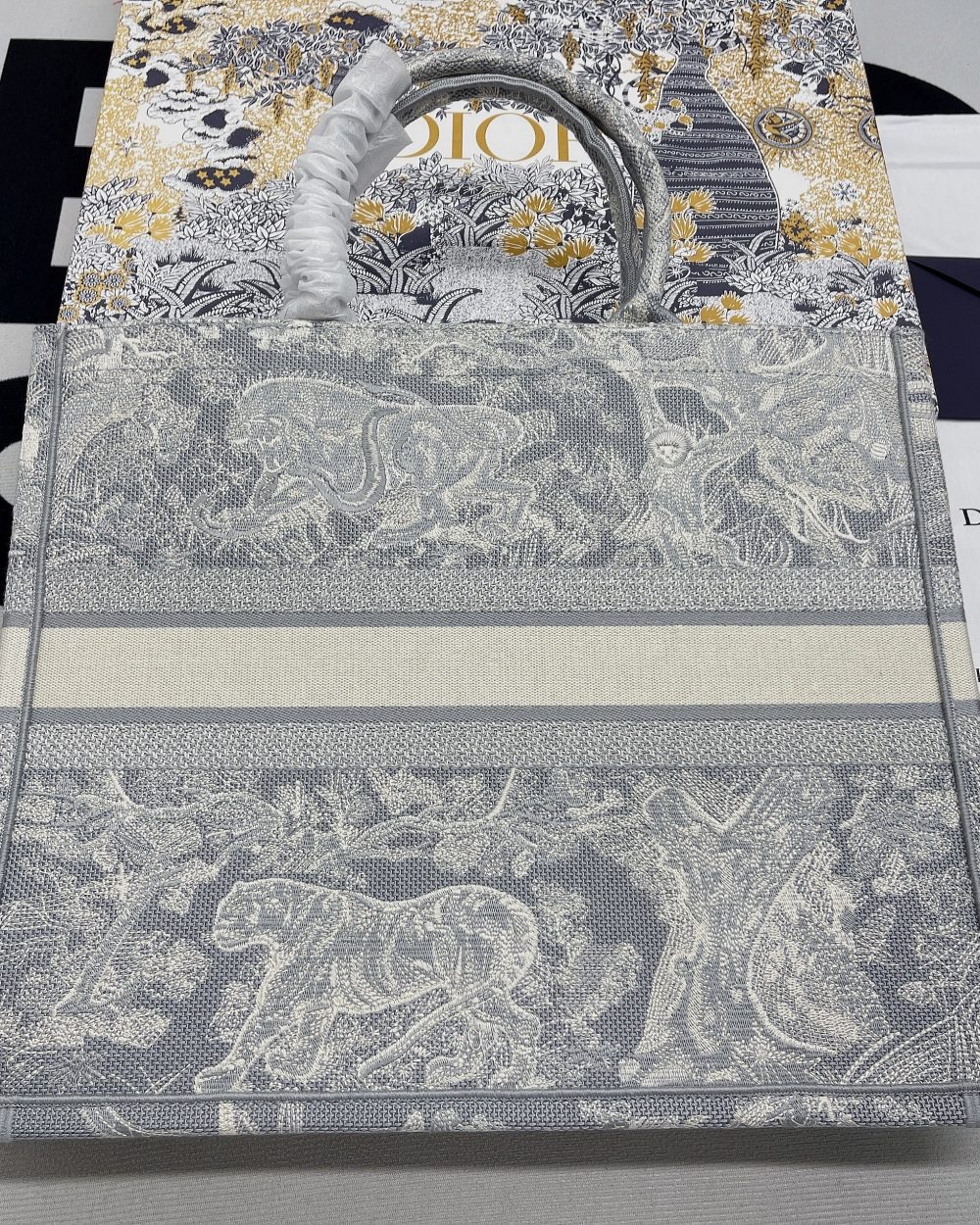 1:1 Replica Christian Dior Large Dior Book Tote White Multicolor, For Women, Women’s Handbags 16.5in/42cm CD