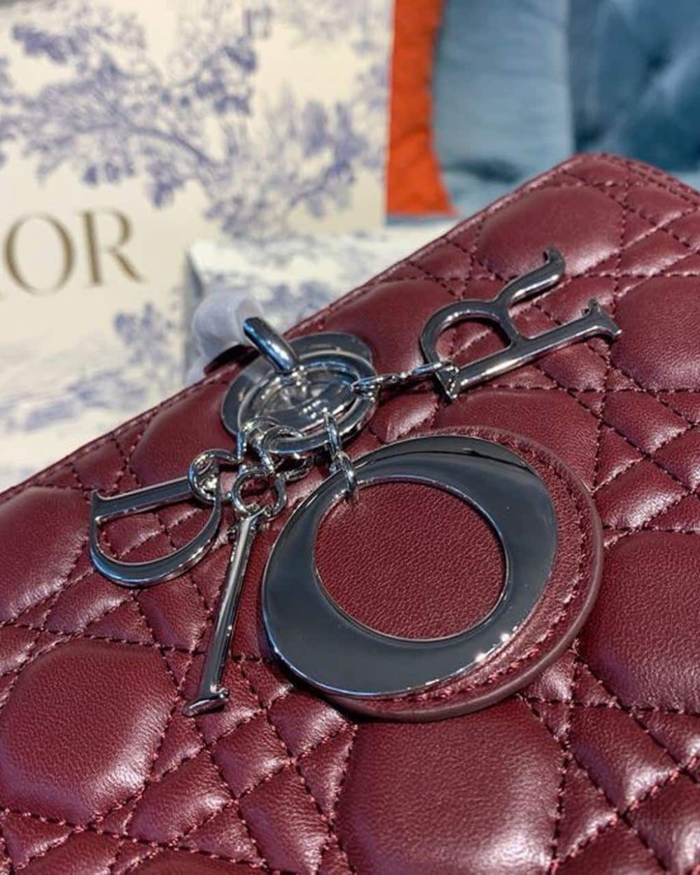 1:1 Replica Christian Dior Large Lady Dior Bag Silver Hardware Burgundy Cannage For Women 12.5in/32cm CD
