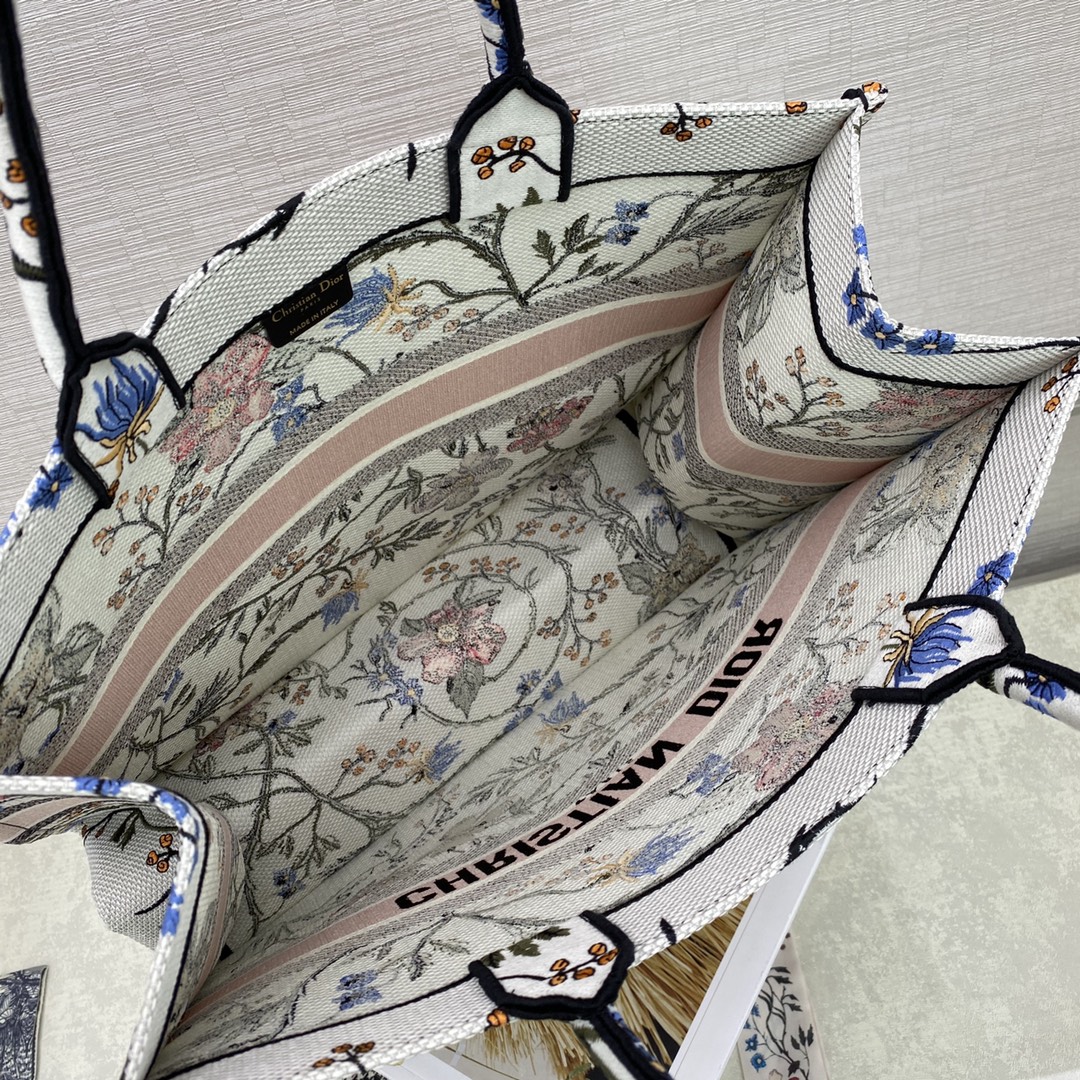 1:1 Replica Christian Dior Medium Dior Book Tote Bag By Maria Grazia Chiuri For Women 14in/36cm CD - Image 6