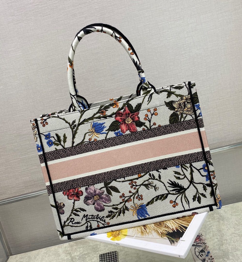 1:1 Replica Christian Dior Medium Dior Book Tote Bag By Maria Grazia Chiuri For Women 14in/36cm CD