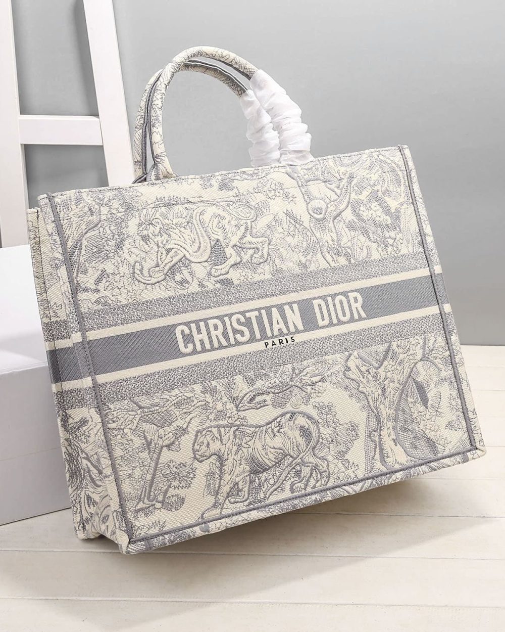 1:1 Replica Christian Dior Medium Dior Book Tote Bag By Maria Grazia Chiuri Grey For Women 14in/36cm CD M1296ZTDT_M932