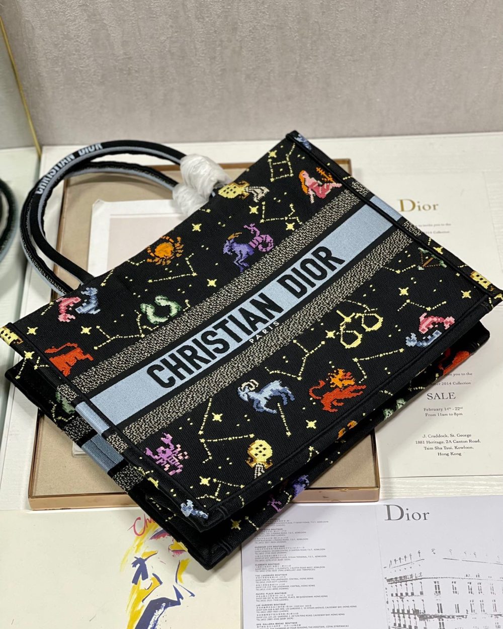 1:1 Replica Christian Dior Medium Dior Book Tote Black Multicolor, For Women, Women’s Handbags 14in/36cm CD M1296ZRTY_M911