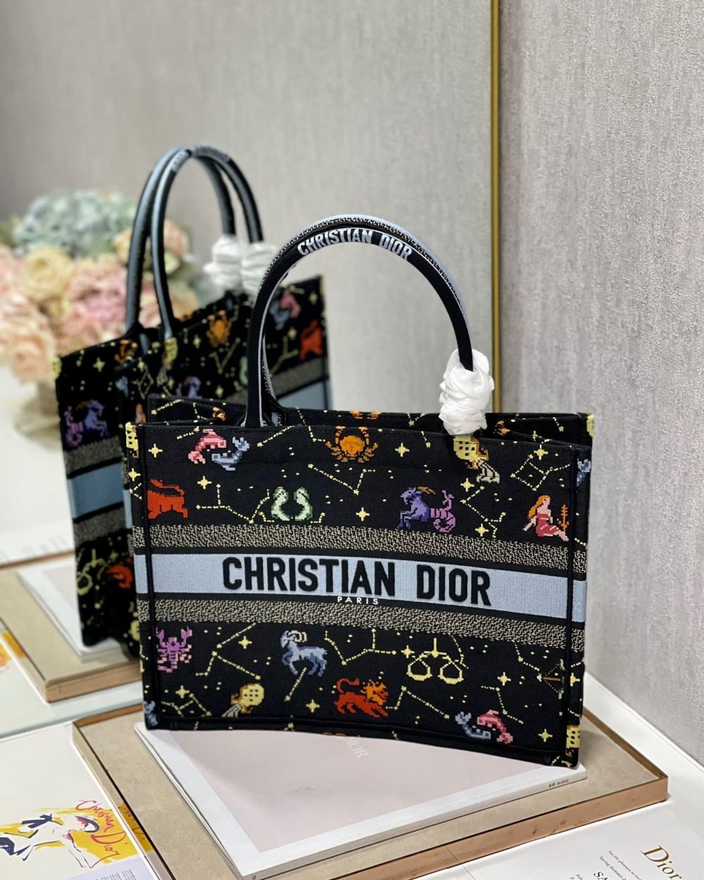 1:1 Replica Christian Dior Medium Dior Book Tote Black Multicolor, For Women, Women’s Handbags 14in/36cm CD M1296ZRTY_M911