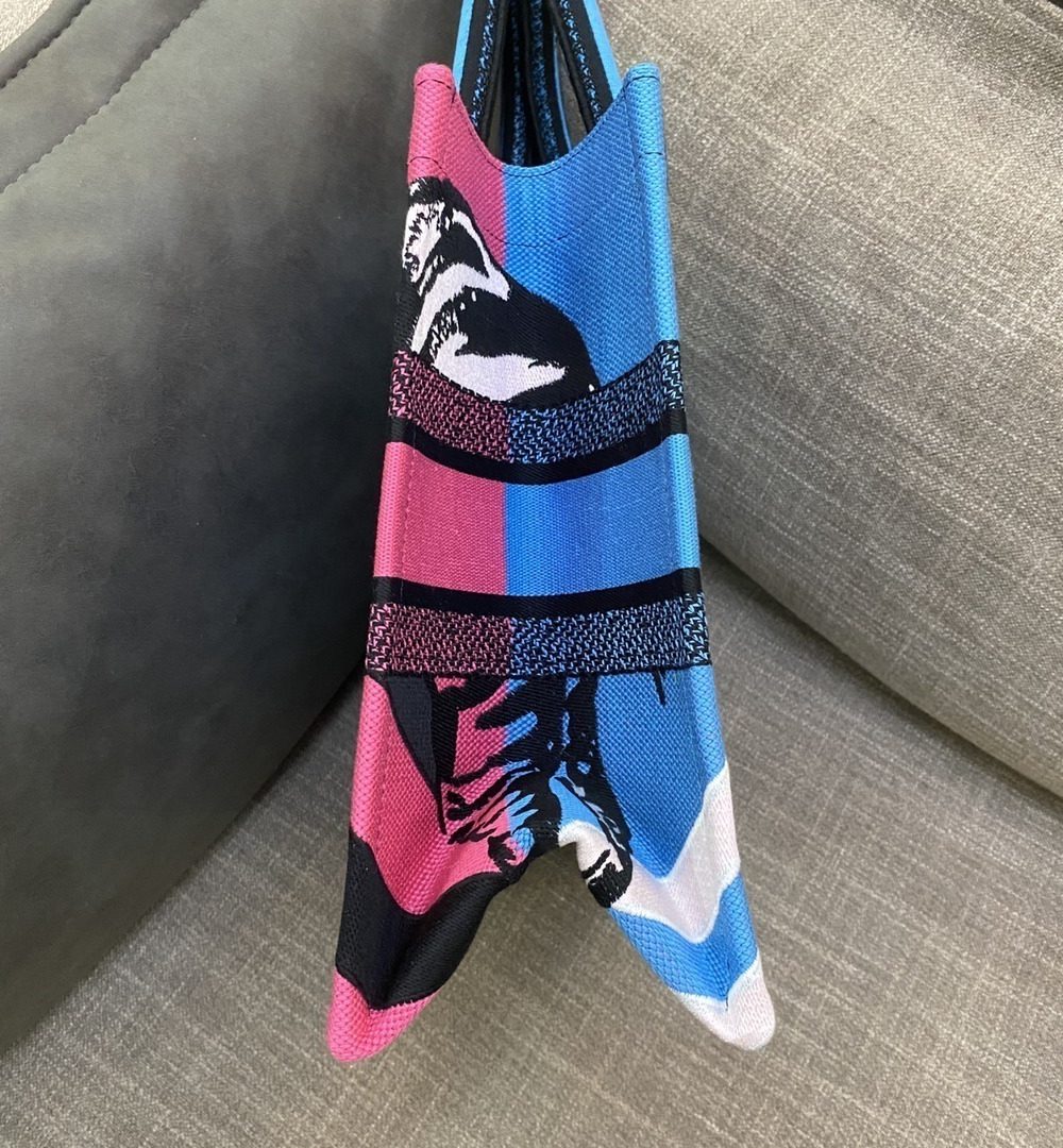 1:1 Replica Christian Dior Medium Dior Book Tote Bright Blue and Bright Pink D-Jungle Pop Embroidery, Blue/Pink, For Women Women’s Handbags, 36cm CD M1296ZRON_M888