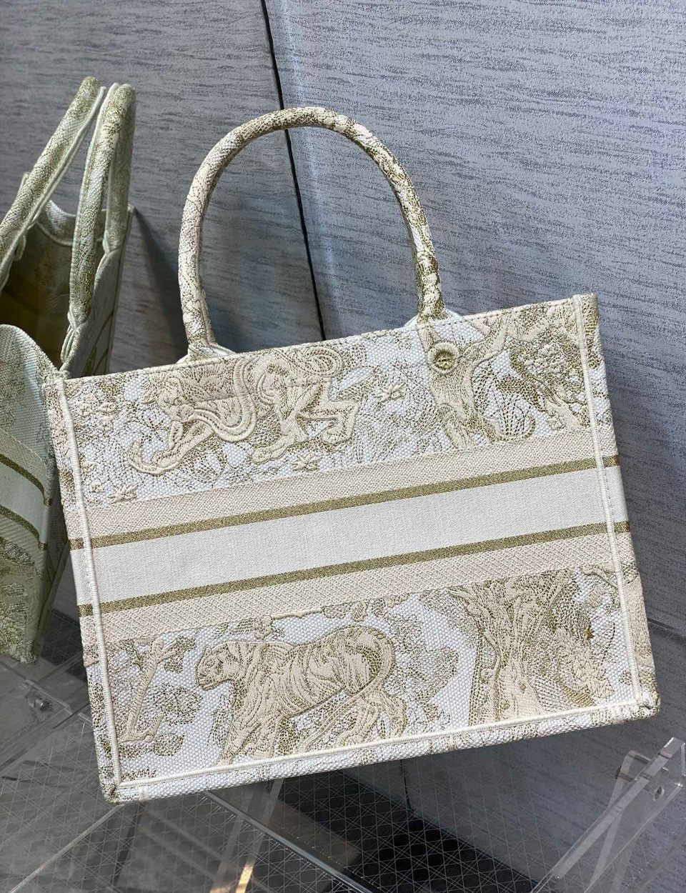 1:1 Replica Christian Dior Medium Dior Book Tote Gold-Tone Toile de Jouy Embroidery, Gold, For Women Women’s Handbags, 36cm CD M1296ZTQO_M01E