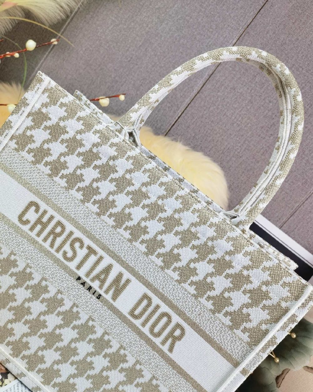 1:1 Replica Christian Dior Medium Dior Book Tote Gold White, For Women, Women’s Handbags 14in/36cm CD