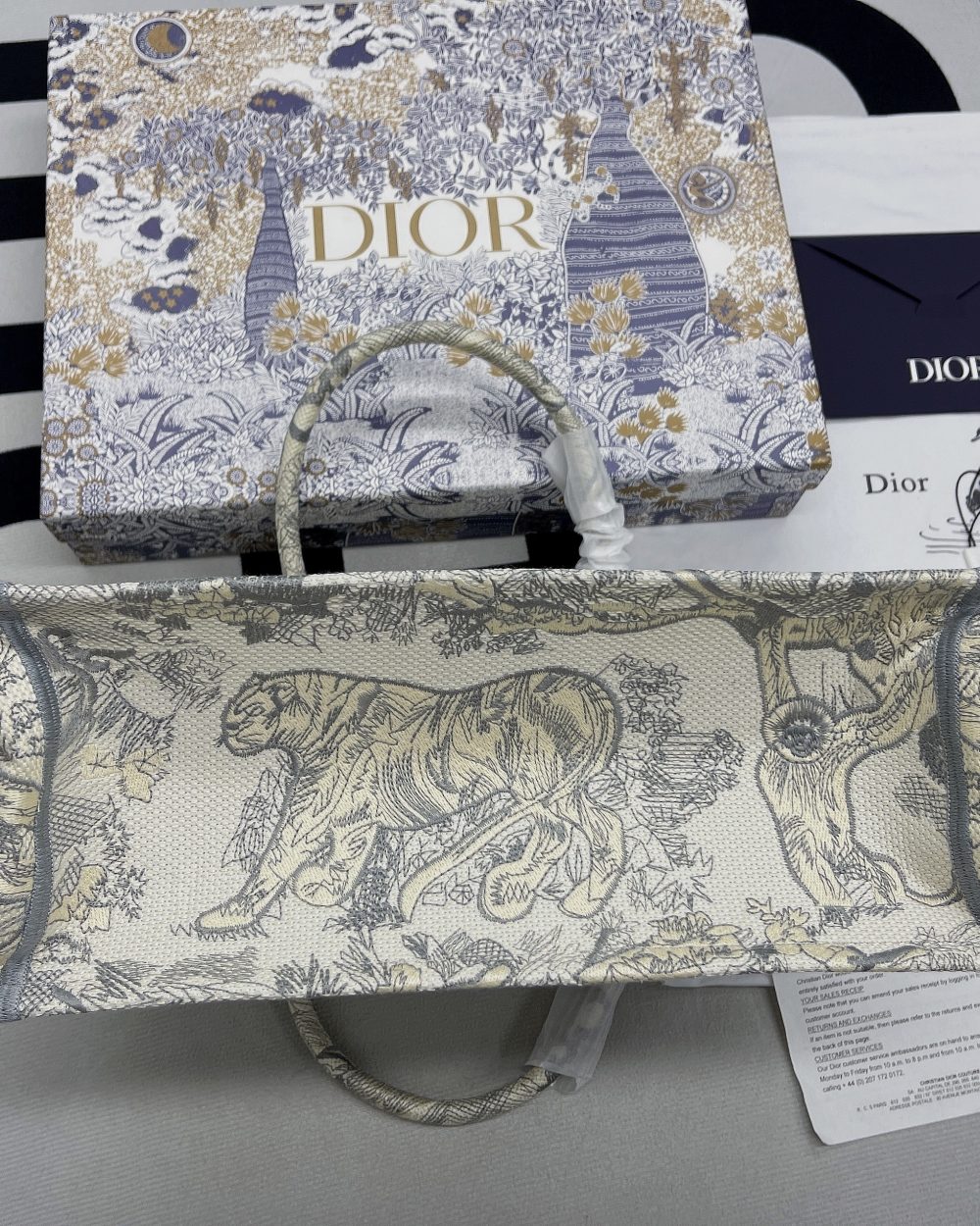 1:1 Replica Christian Dior Medium Dior Book Tote Gray, For Women, Women’s Handbags 14in/36cm CD M1296ZTDT_M932