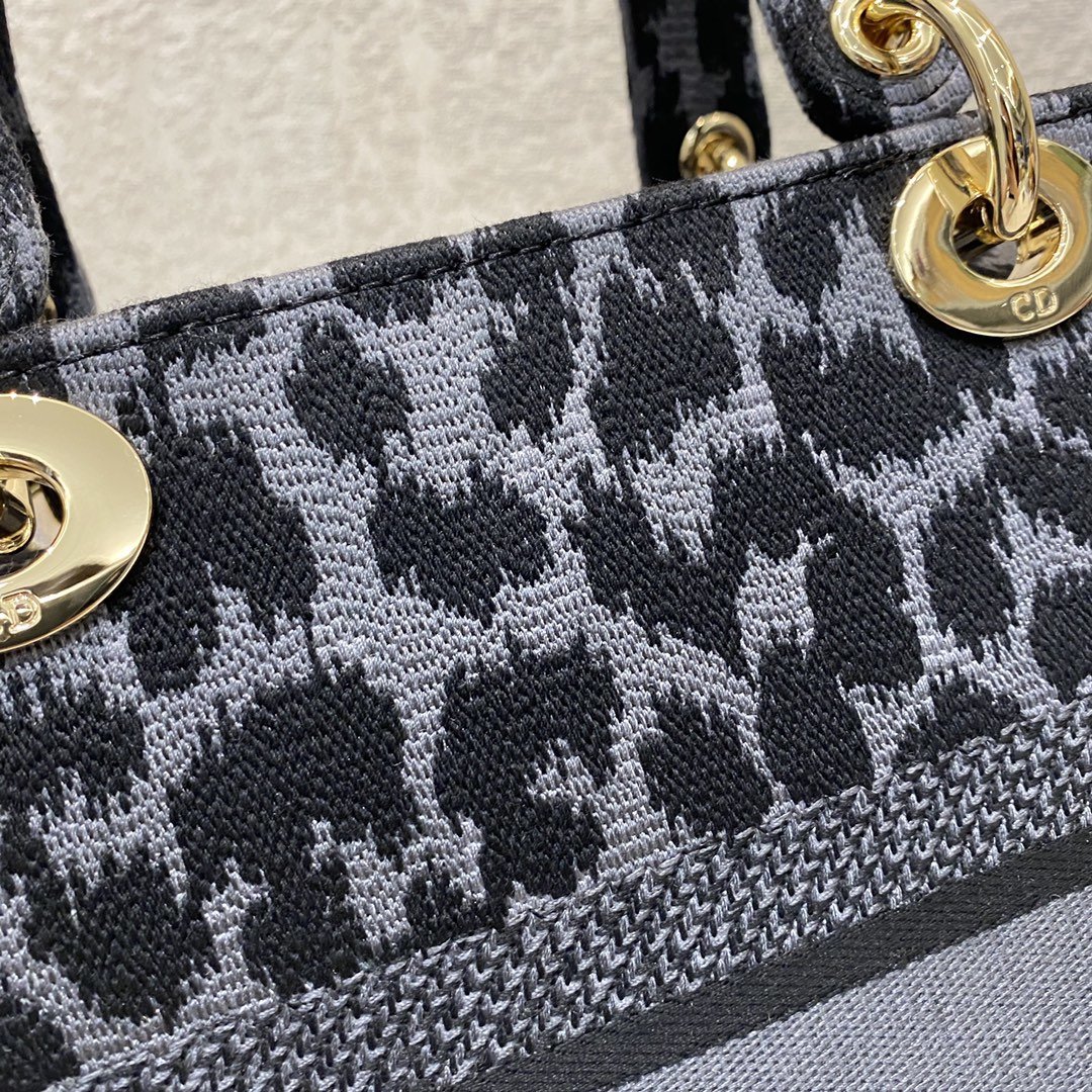 1:1 Replica Christian Dior Medium Dior Lady D-Lite Bag Blue and Black Mizza Embroidery, Blue and Black, For Women Women's Handbags, Crossbody Bags, 24cm CD M0565ORHM_M962 - Image 4