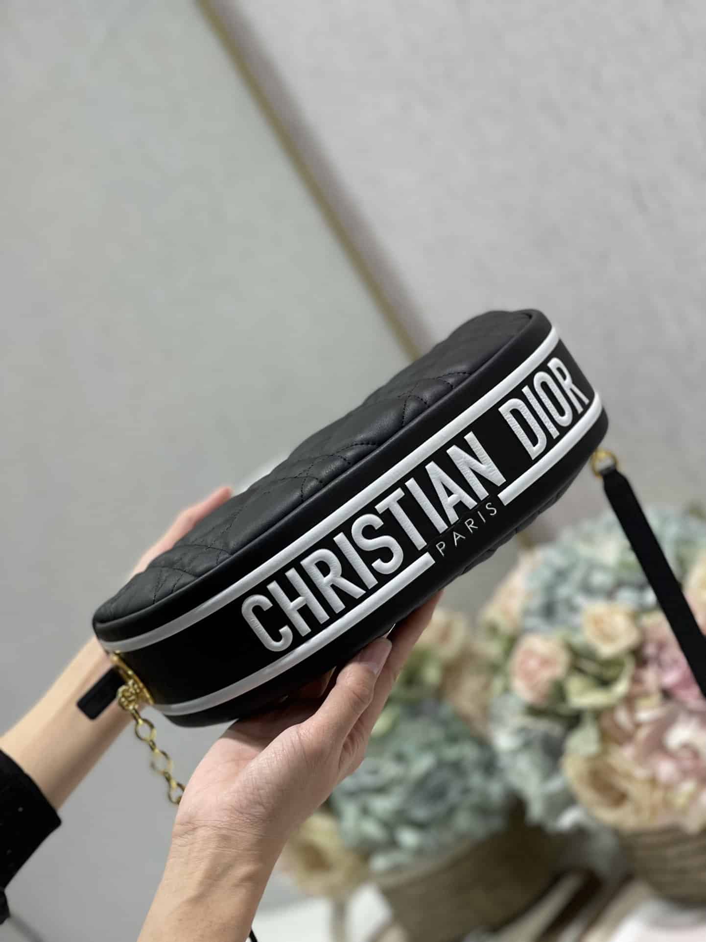 1:1 Replica Christian Dior Medium Dior Vibe Hobo Bag Black Cannage, Black, For Women Women's Handbags, Crossbody Bags, 30cm CD M7201ONOA_M911 - Image 3