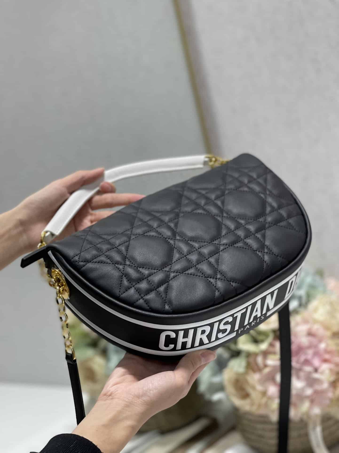 1:1 Replica Christian Dior Medium Dior Vibe Hobo Bag Black Cannage, Black, For Women Women's Handbags, Crossbody Bags, 30cm CD M7201ONOA_M911 - Image 7