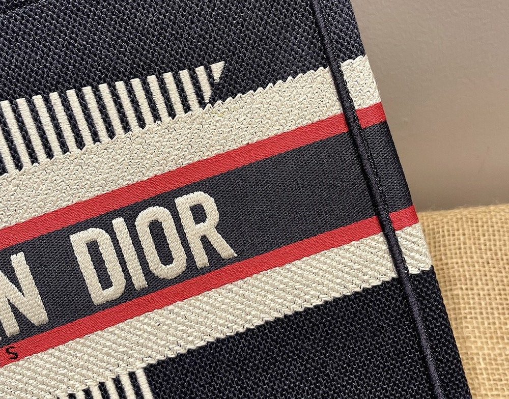 1:1 Replica Christian Dior Medium DiorAlps Book Tote Black Three-Tone Embroidery, Black, For Women Women’s Handbags, Shoulder Bags, 36cm CD