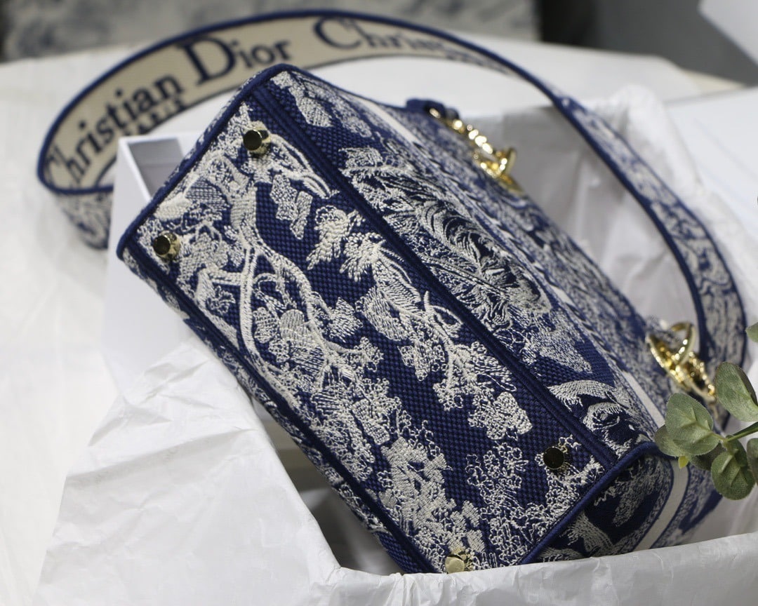 1:1 Replica Christian Dior Medium Lady D-Lite Bag Blue, For Women, Women’s Handbags 24cm/9.5in CD M0565ORGO_M928 - Image 3