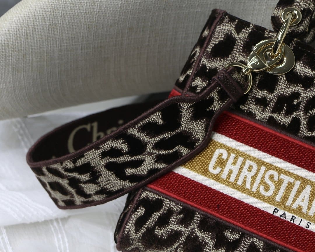 1:1 Replica Christian Dior Medium Lady D-Lite Bag, Leopard Brown, For Women Women's Handbags, Crossbody Bags, 24cm CD - Image 3