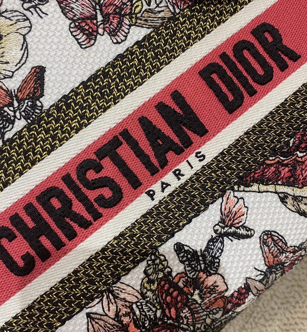 1:1 Replica Christian Dior Medium Lady D-Lite Bag Multicolor Butterfly Embroidery, Red/Latte, For Women Women's Handbags, 24cm CD M0565ORHQ_M884