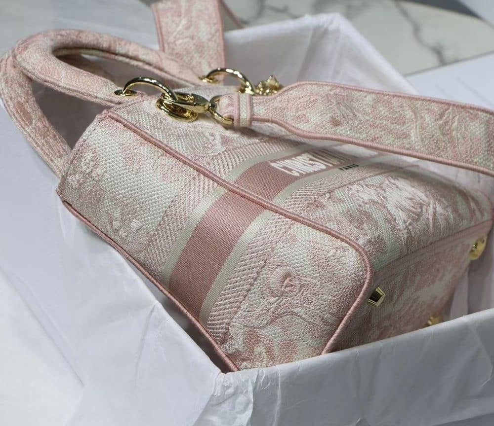 1:1 Replica Christian Dior Medium Lady D-Lite Bag Pink, For Women, Women’s Handbags 24cm/9.5in CD M0565OTDT_M912