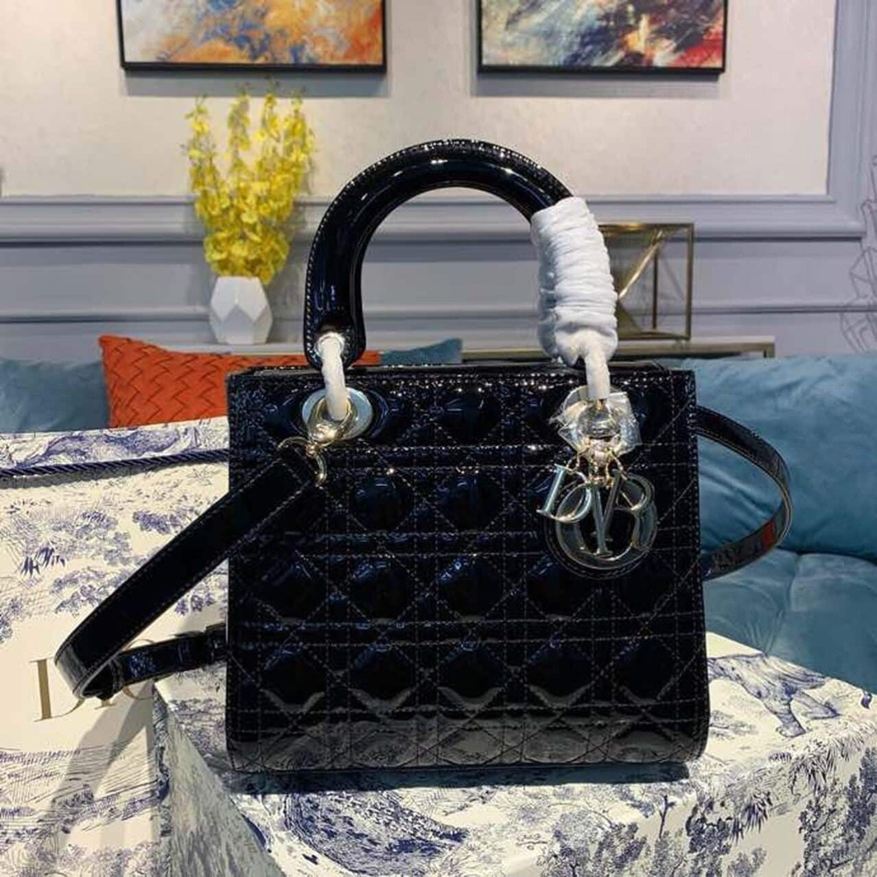 1:1 Replica Christian Dior Medium Lady Dior Bag Black Cannage For Women 9.5in/24cm CD M0565ONGE_M900