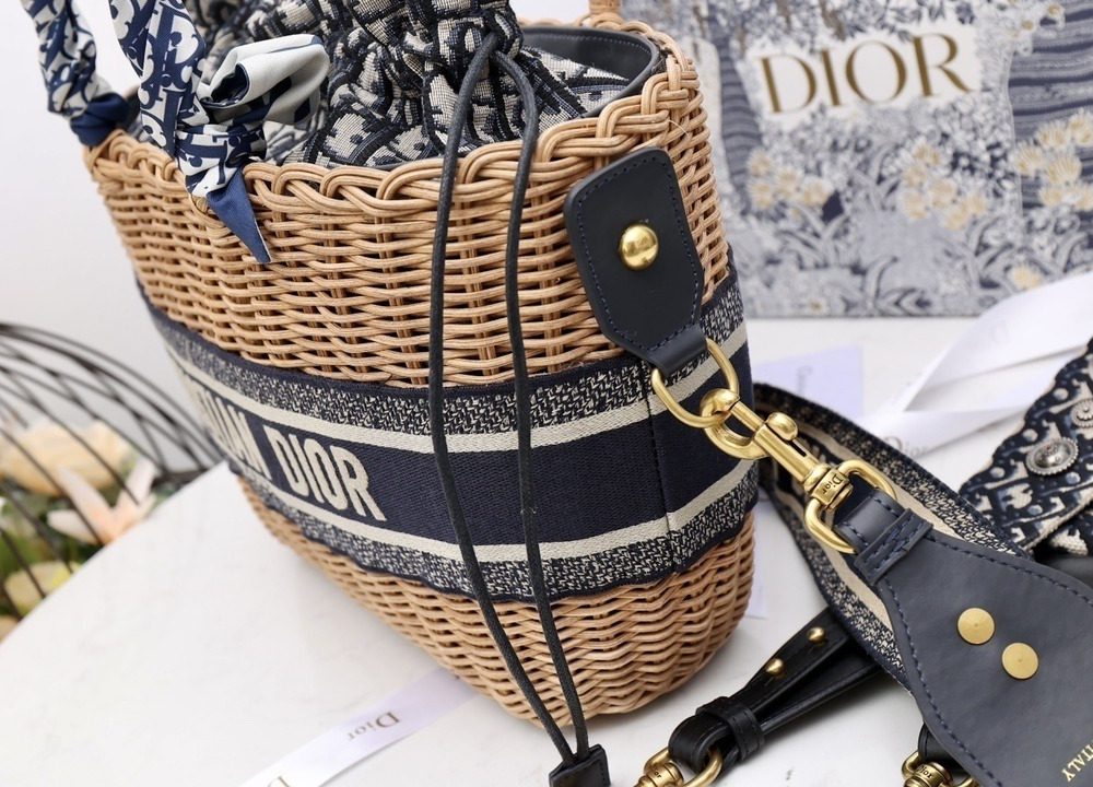 1:1 Replica Christian Dior Medium Lady Dior Bag Brown For Women 9.5in/24cm M0565CMVO_M808