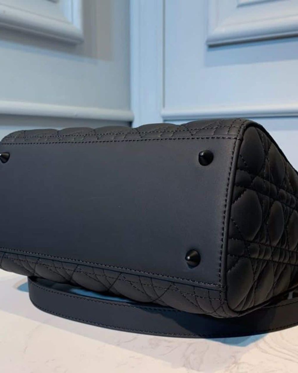 1:1 Replica Christian Dior Medium Lady Dior Bag Matte Hardware Black Ultramatte For Women 9.5in/24cm CD M0565SLOI_M989